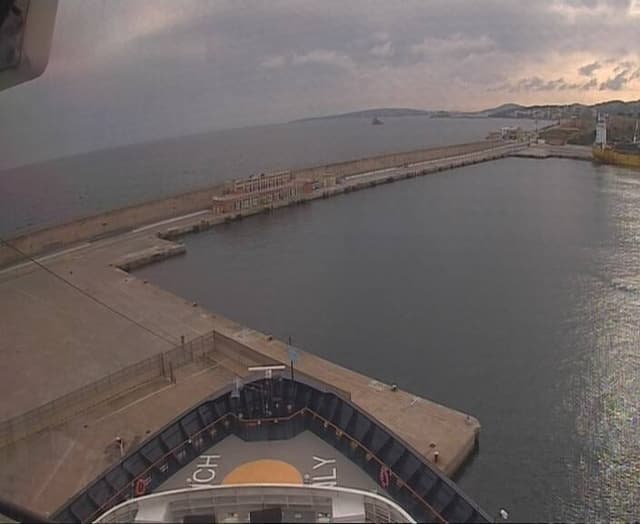 Mein Schiff 1 - alle Infos, Fotos, Kabinen, aktuelle Position