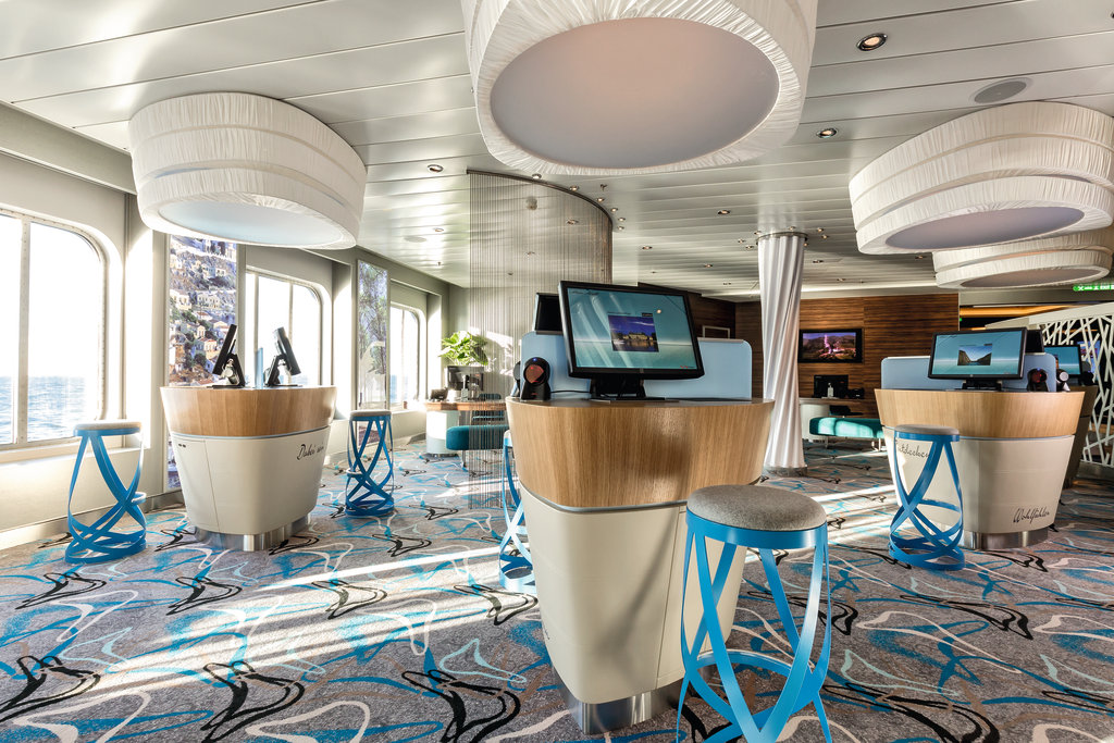 Die Landausflugsabteilung der Mein Schiff 4