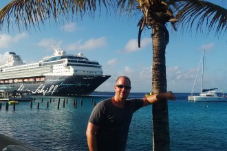 TUI Cruises Mitarbeiter Jens Kröger in der Karibik