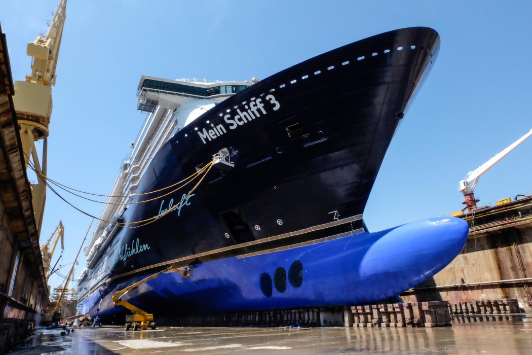 Die Mein Schiff 3 in der Navantia-Werft in Cádiz