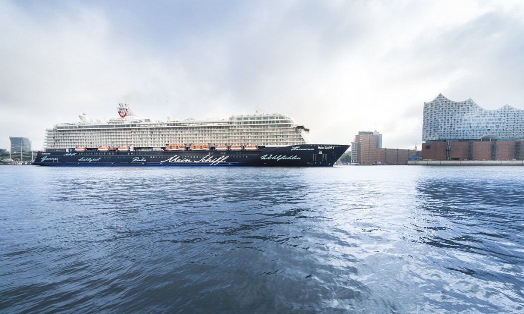 Zum ersten Mal in Hamburg: Mein Schiff 5