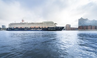 Zum ersten Mal in Hamburg: Mein Schiff 5