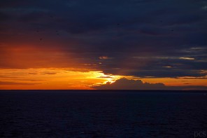 So muss ein Mein Schiff Morgen sein: Die Sonne erhebt sich über das Meer