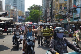 Saigon Hautnah: Mit der Vespa durch die Stadt