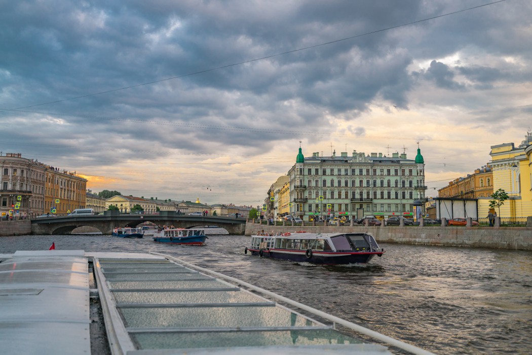 Wegen der zahlreichen malerische Kanäle wird Sankt Petersburg häufig als das Venedig des Nordens bezeichnet