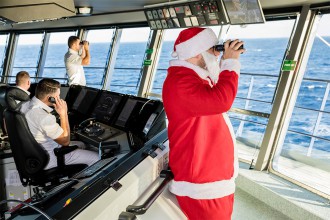 Volle weihnachtliche Fahrt mit TUI Cruises