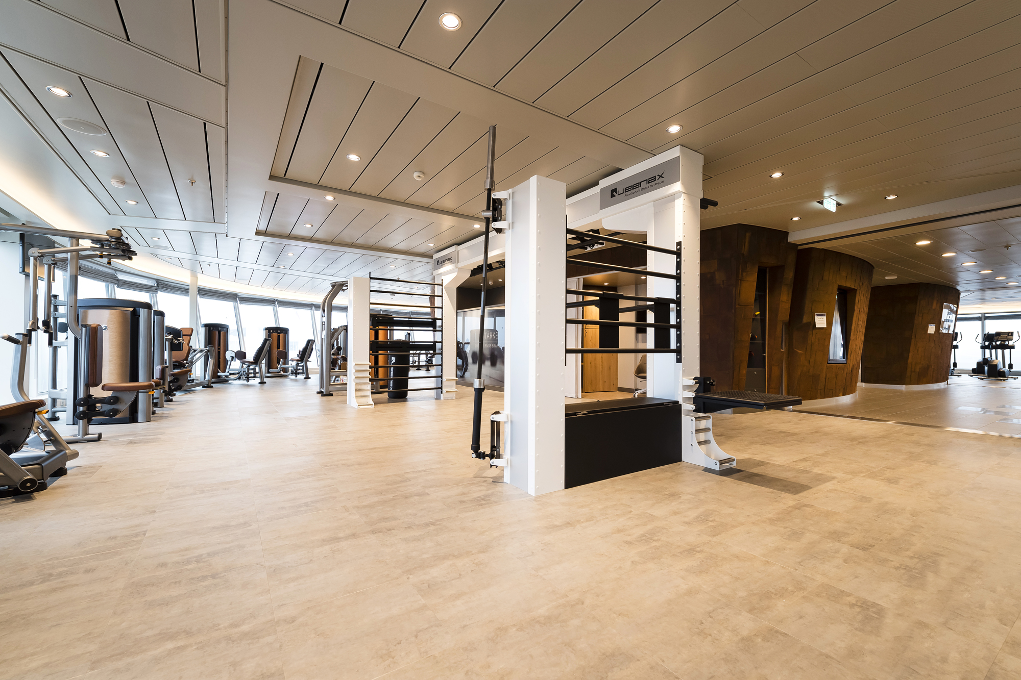 Sportlich: Das Fitnessstudio auf der neuen Mein Schiff 2 von TUI Cruises