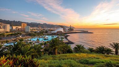 Santa Cruz de Tenerife TUI Cruises Mein Schiff